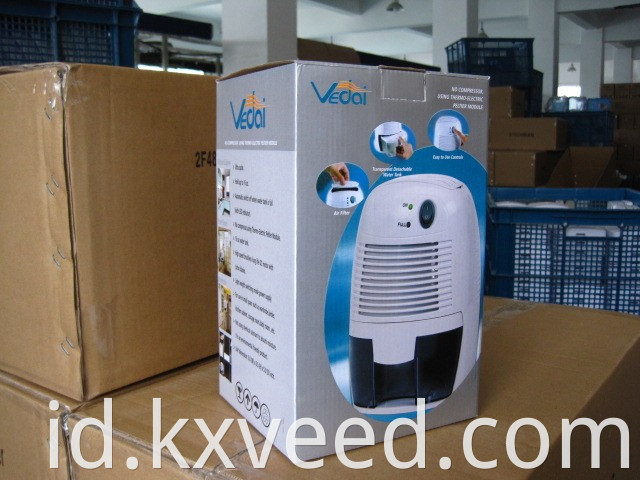 Mini Dehumidifier Mengeringkan Dehumidifier Rumah Dengan Tangki Air 500ml